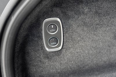 2026 Aston Martin DBX S