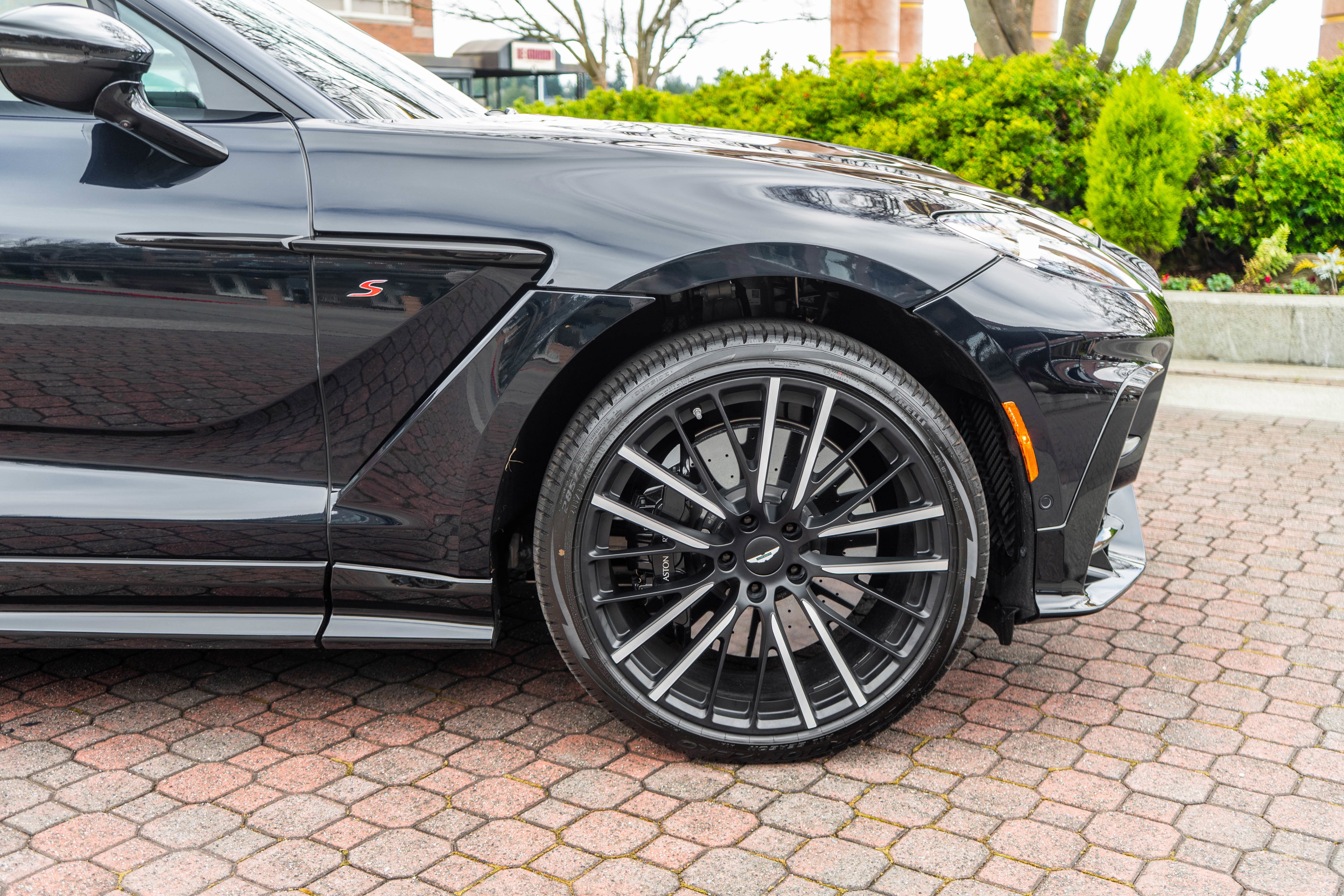 2026 Aston Martin DBX S