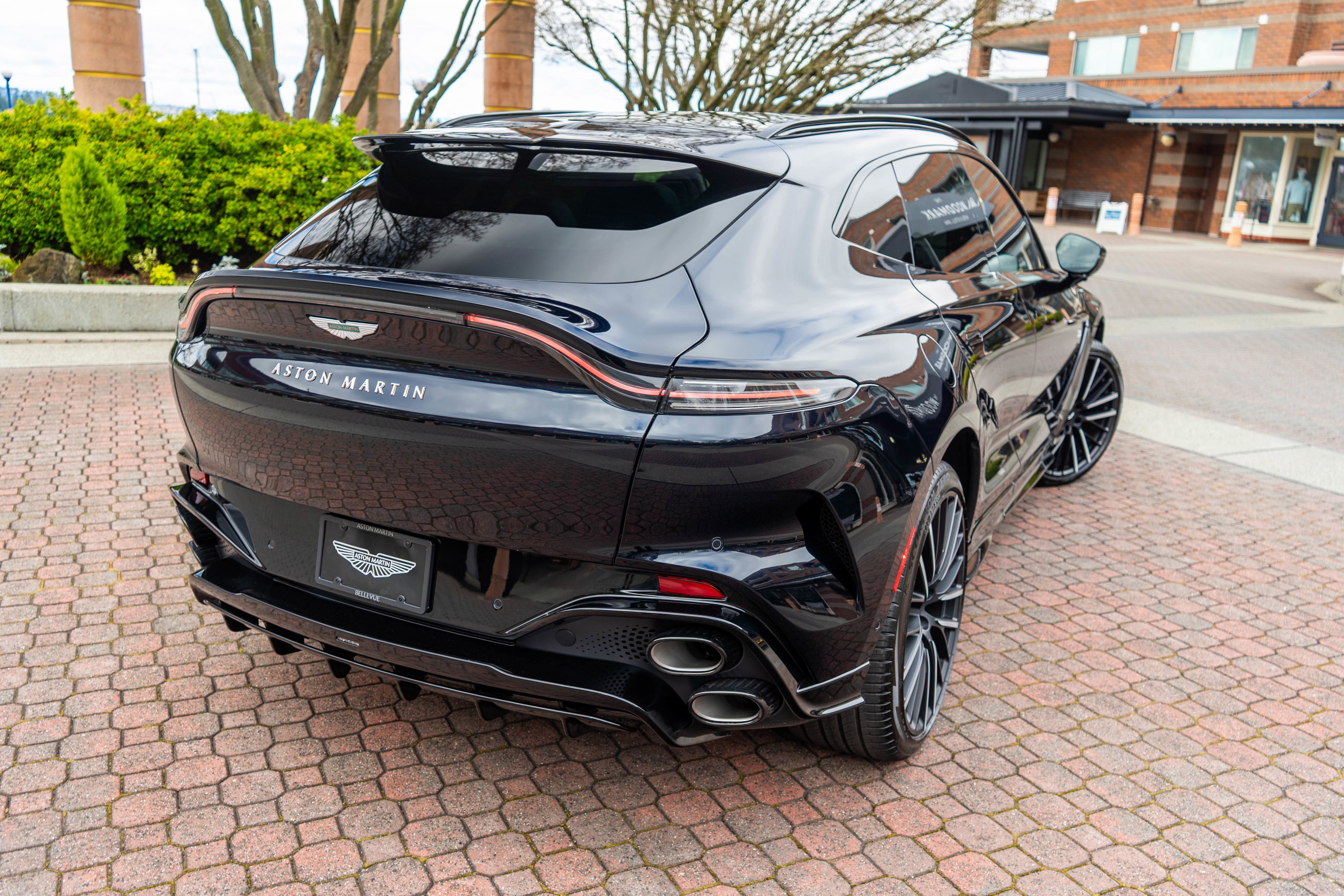 2026 Aston Martin DBX S