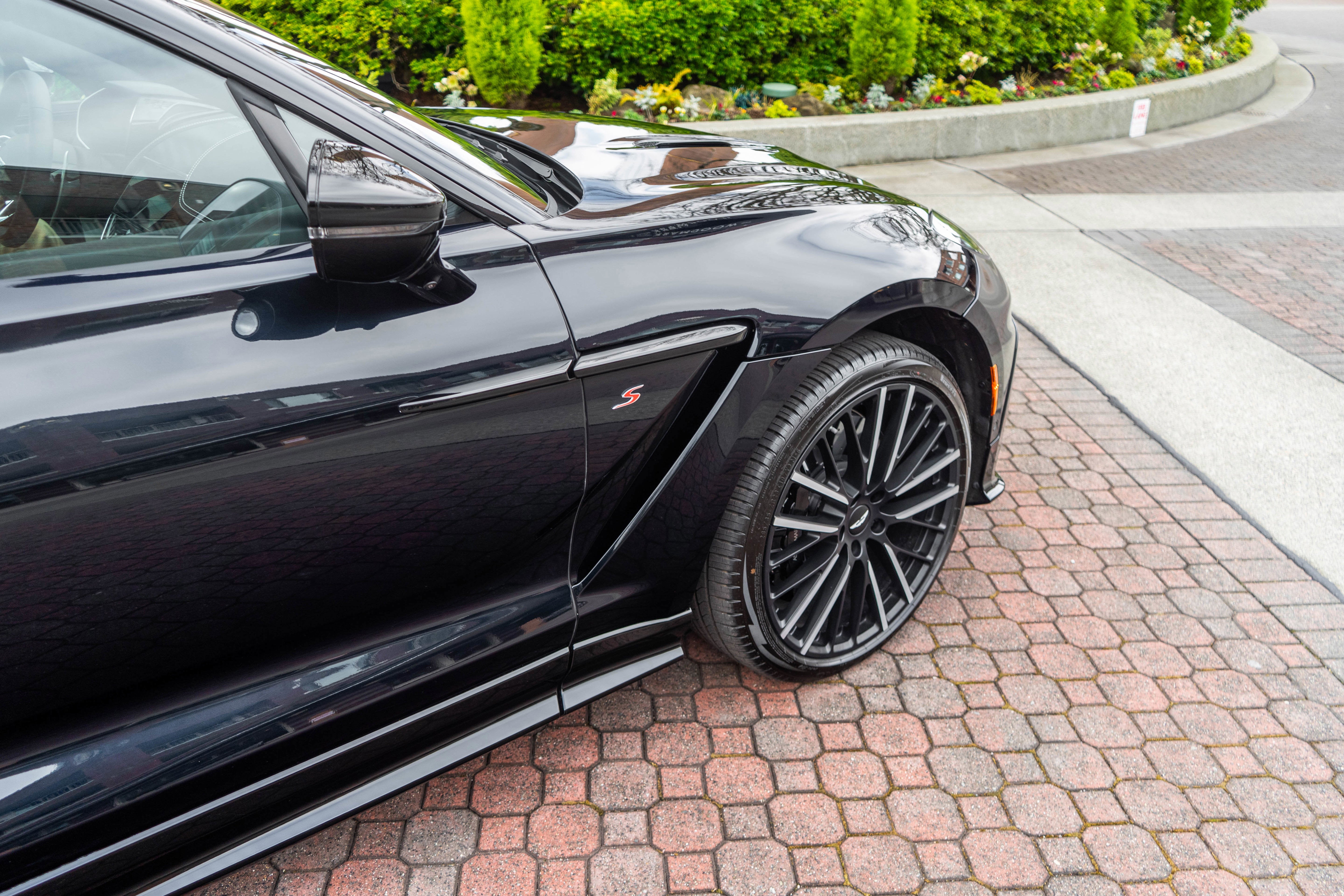 2026 Aston Martin DBX S