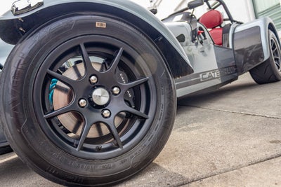 2012 Caterham Superlight R400 Base