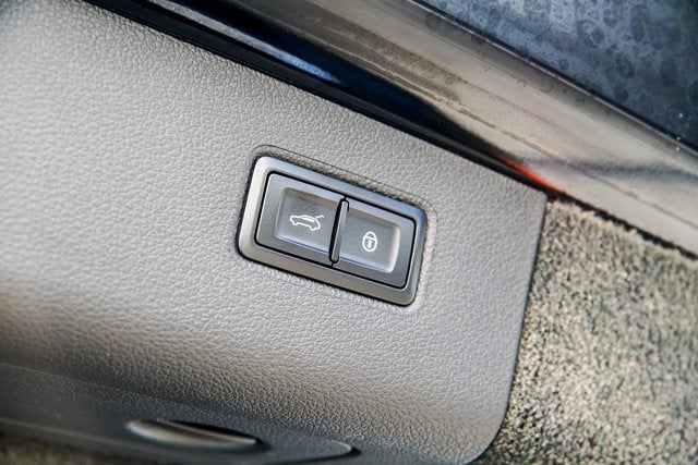 2018 Bentley Bentayga Black Edition