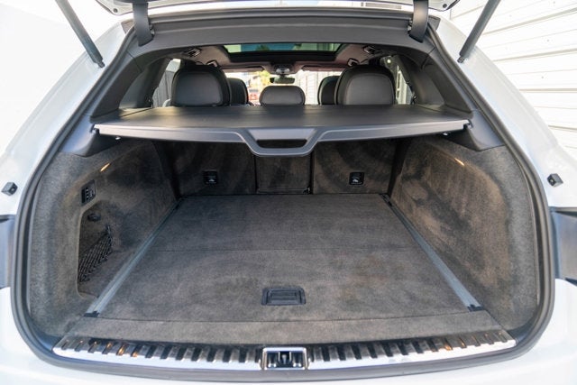 2018 Bentley Bentayga Black Edition