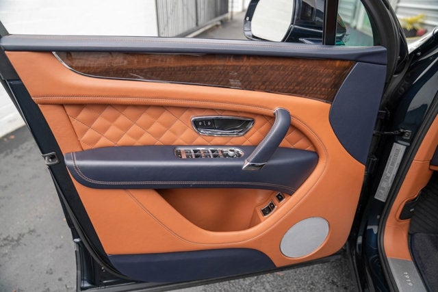 2019 Bentley Bentayga V8 Centenary Specification