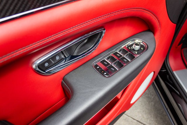 2022 Bentley Bentayga V8