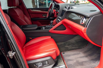 2022 Bentley Bentayga V8