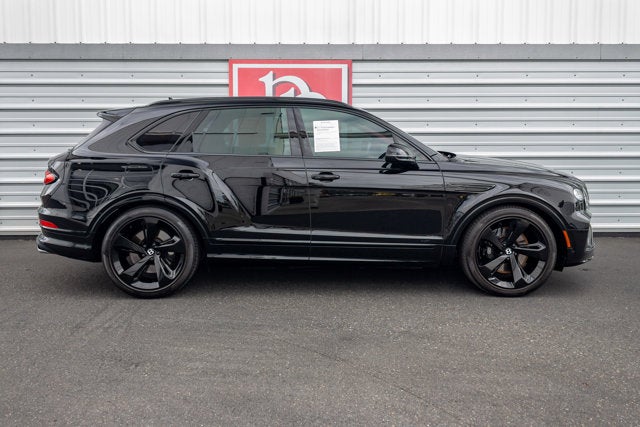 2022 Bentley Bentayga V8