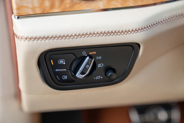 2020 Bentley Bentayga V8 Centenary Specification