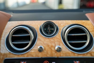 2020 Bentley Bentayga V8 Centenary Specification