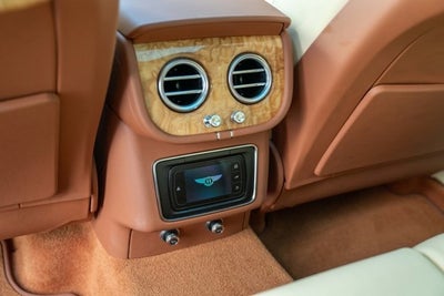 2020 Bentley Bentayga V8 Centenary Specification