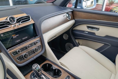 2023 Bentley Bentayga V8