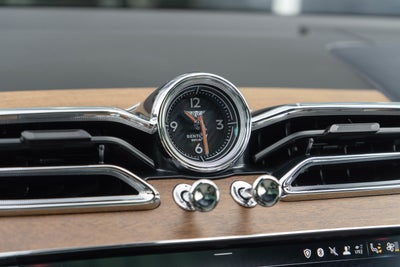 2023 Bentley Bentayga V8