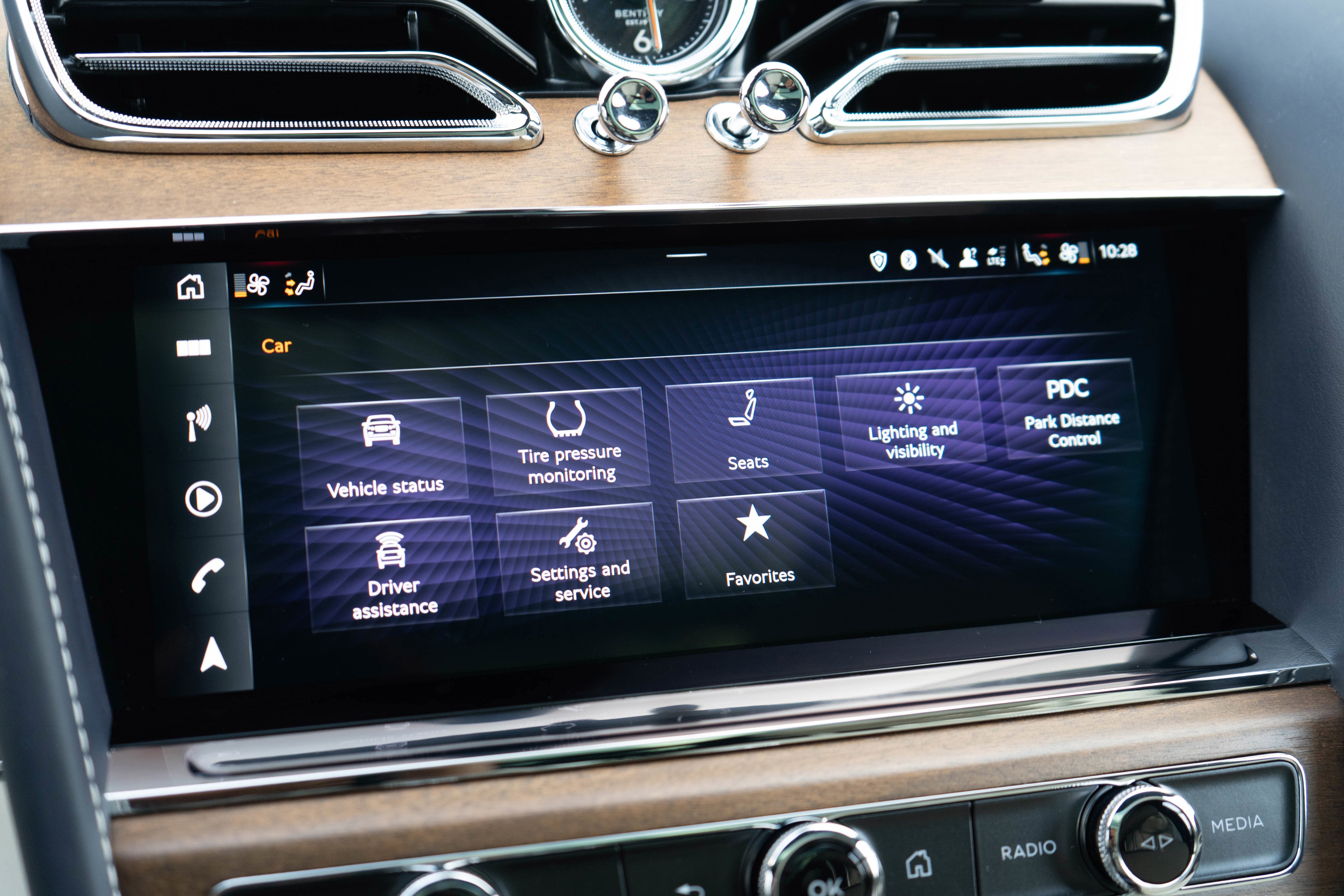 2023 Bentley Bentayga V8