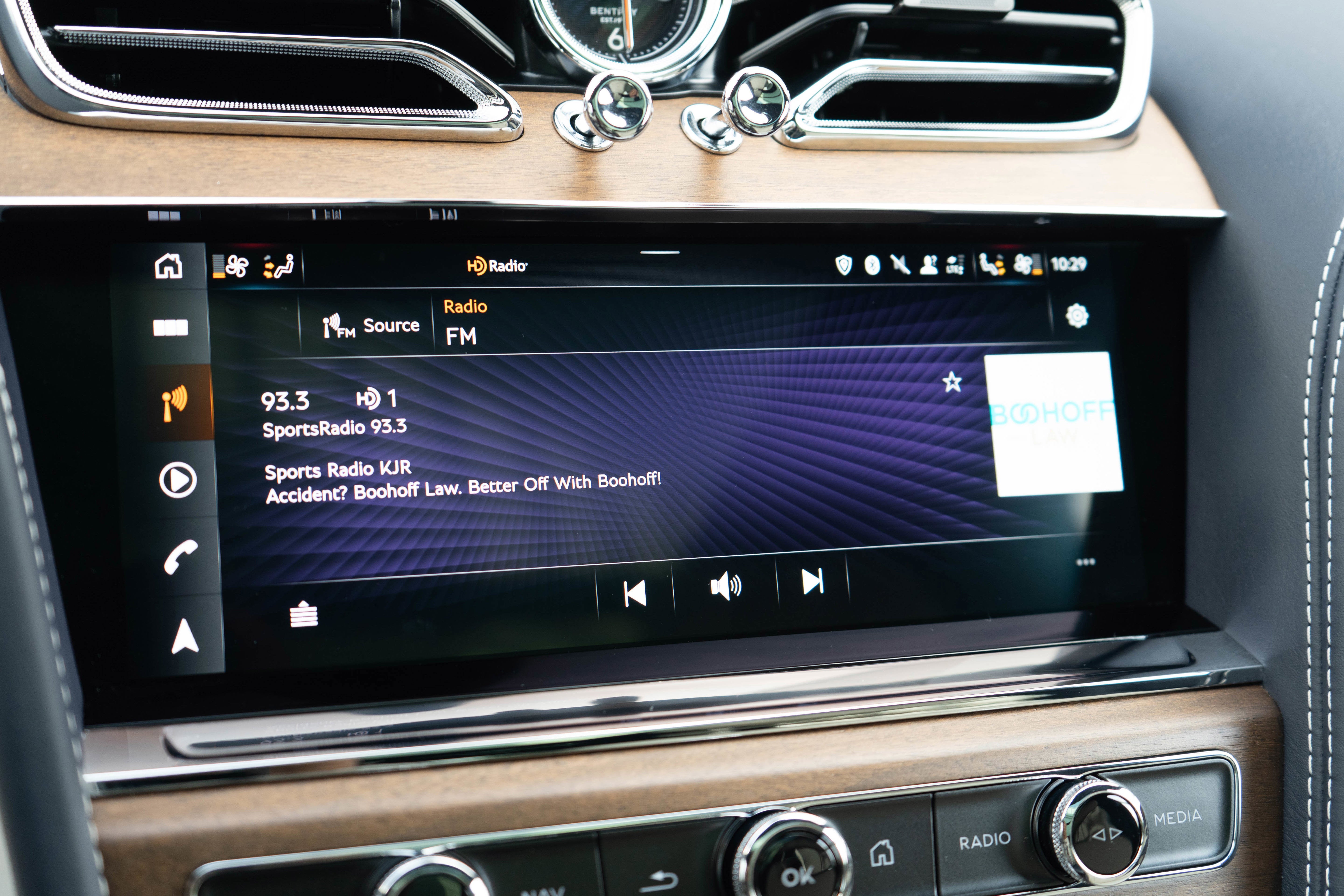 2023 Bentley Bentayga V8