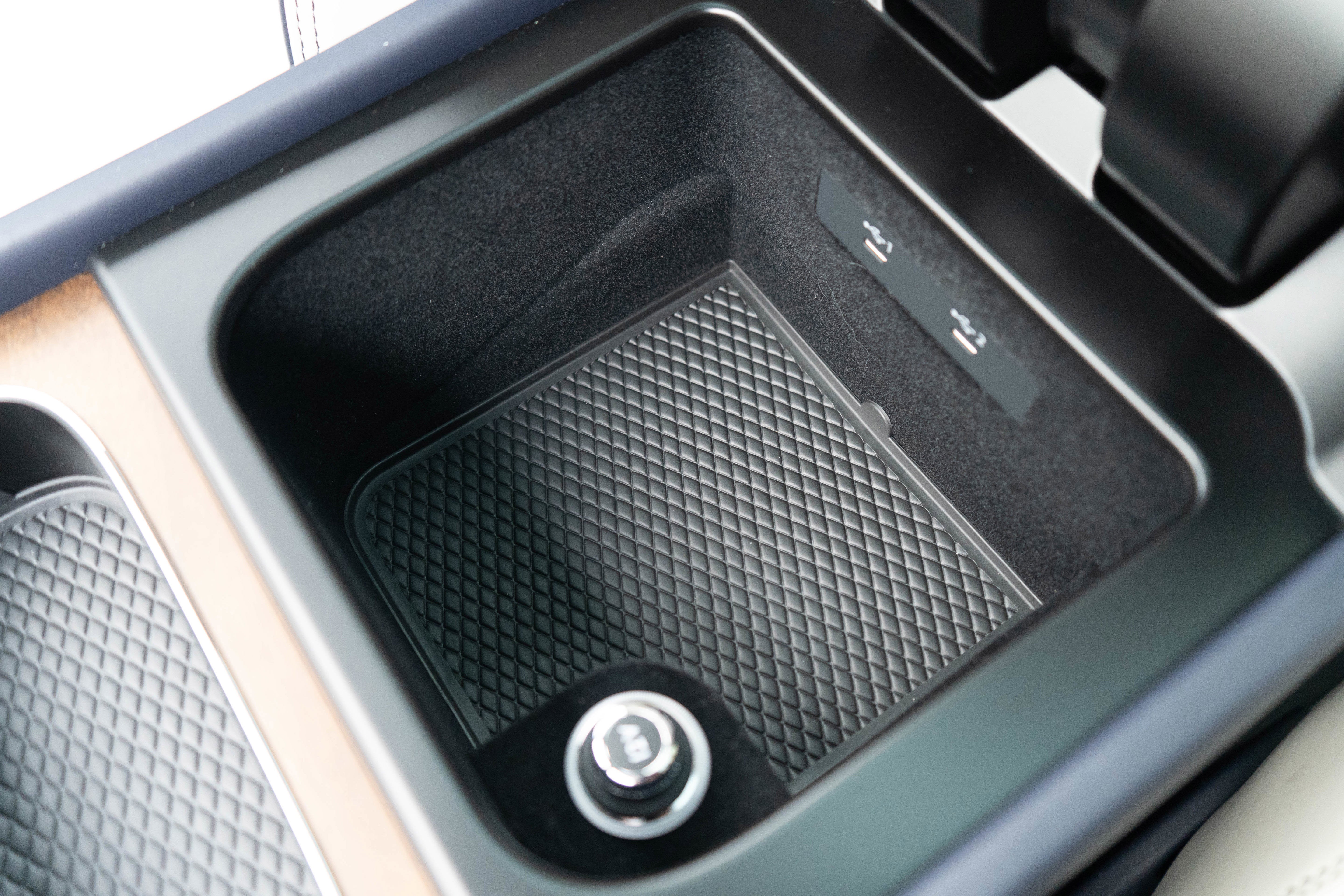 2023 Bentley Bentayga V8