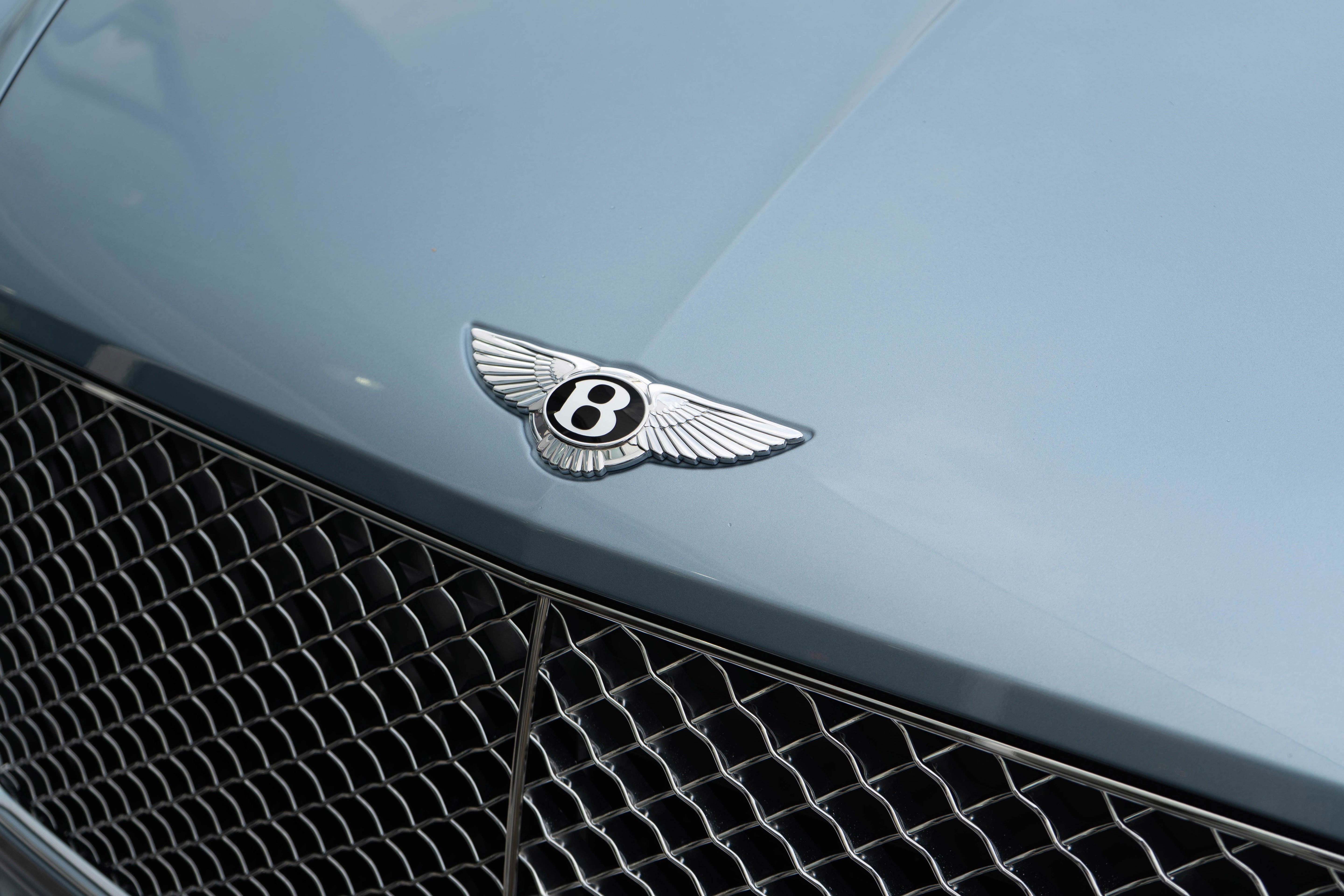 2023 Bentley Bentayga V8