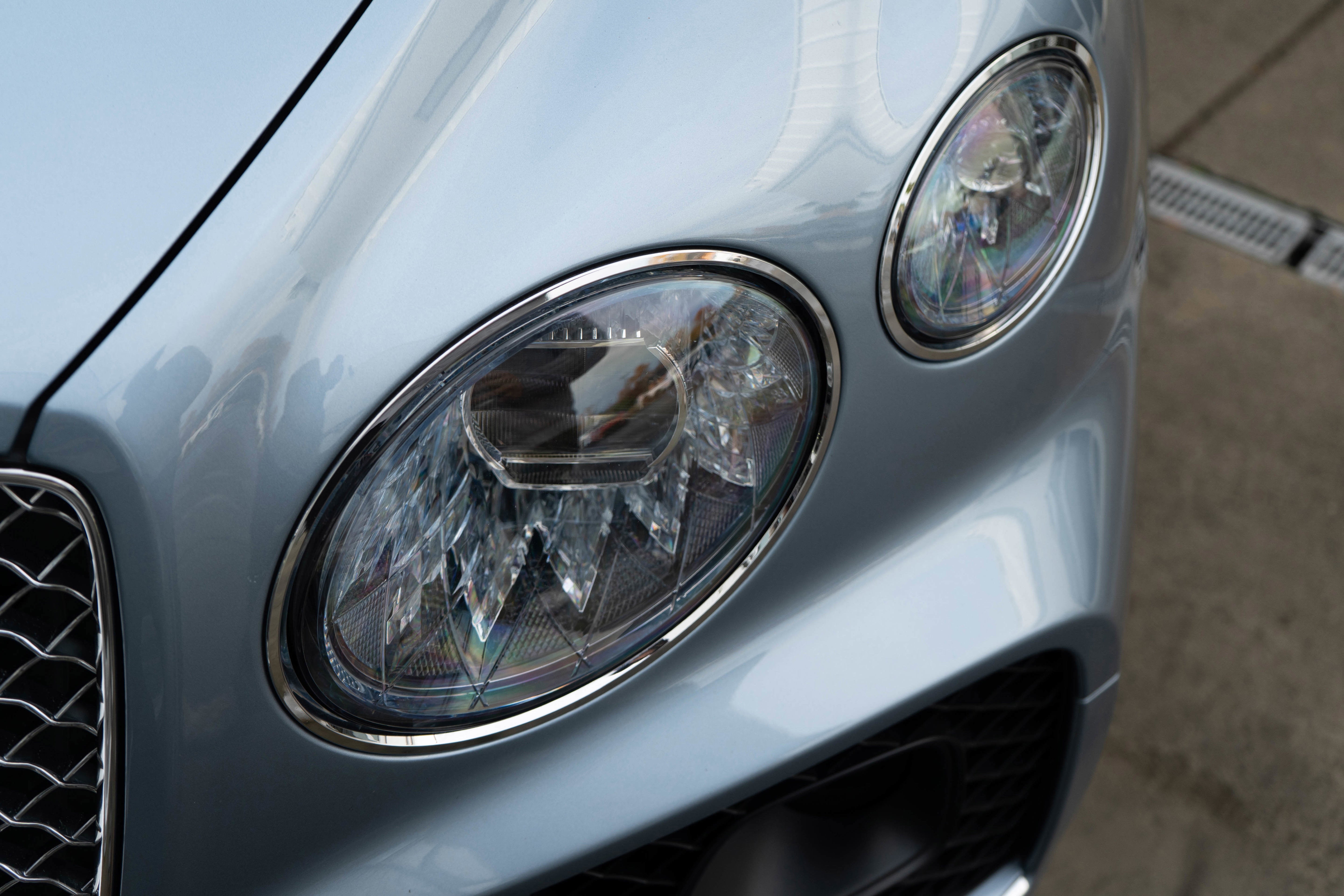 2023 Bentley Bentayga V8