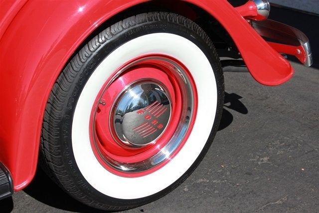 1934 Ford Roadster Custom Hot-Rod