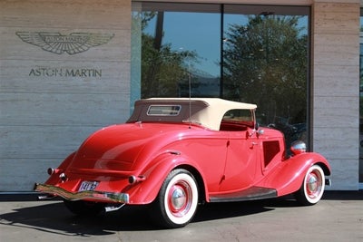1934 Ford Roadster Custom Hot-Rod