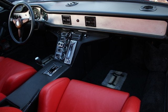 1973 DeTomaso Pantera Base