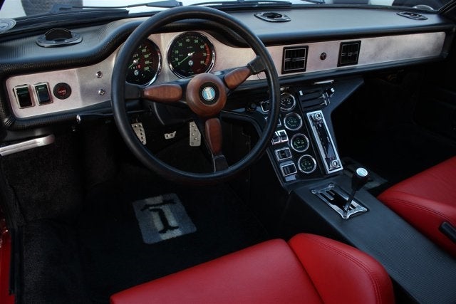 1973 DeTomaso Pantera Base