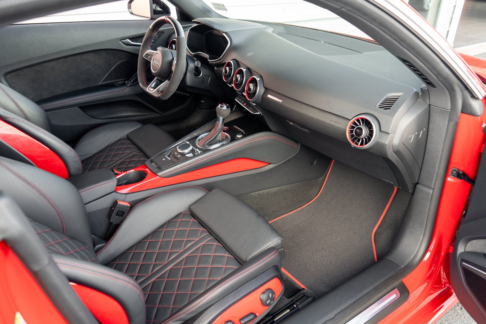 2023 Audi TTS Coupe 2.0 TFSI quattro