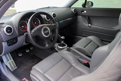 2004 Audi TT Quattro