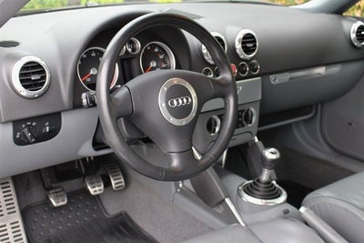 2004 Audi TT Quattro