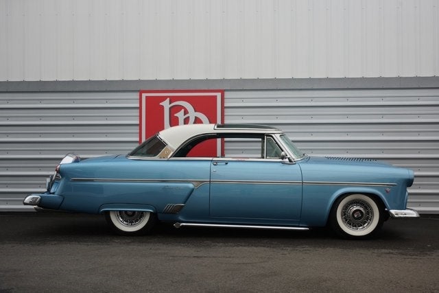 1954 Ford Crestline Skyliner