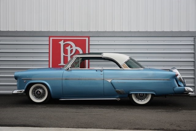 1954 Ford Crestline Skyliner