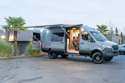 2020 Mercedes-Benz Sprinter Custom
