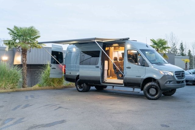 2020 Mercedes-Benz Sprinter Custom