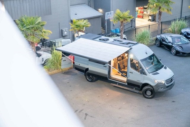2020 Mercedes-Benz Sprinter Custom