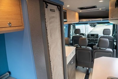 2020 Mercedes-Benz Sprinter Custom