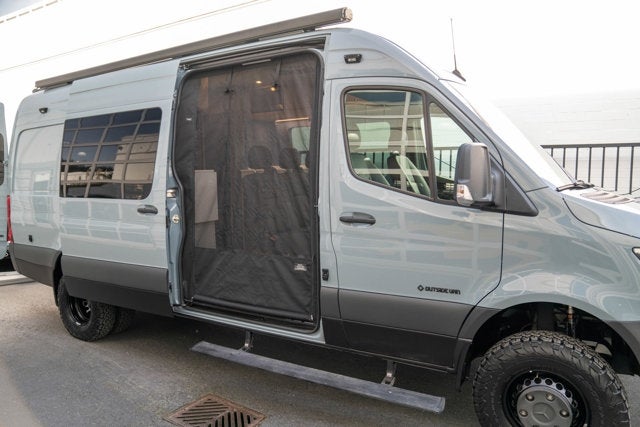 2020 Mercedes-Benz Sprinter Custom
