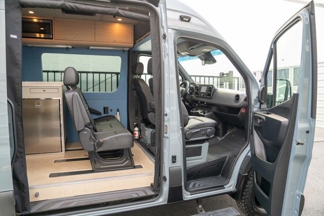 2020 Mercedes-Benz Sprinter Custom