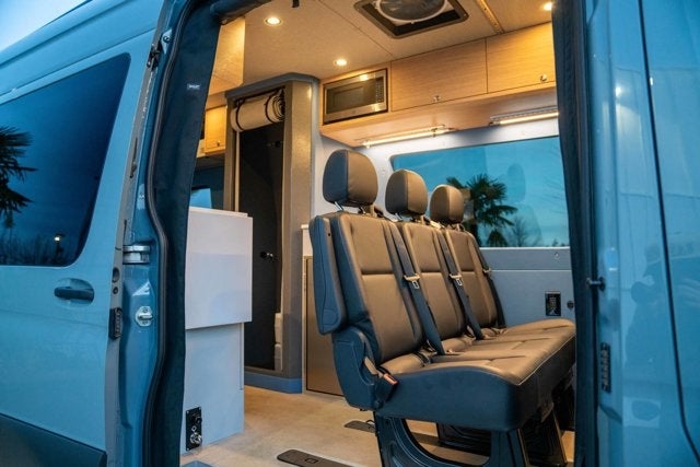 2020 Mercedes-Benz Sprinter Custom