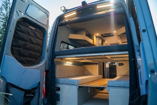 2020 Mercedes-Benz Sprinter Custom