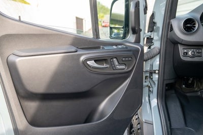 2021 Mercedes-Benz Sprinter Cargo Van 2500 High Roof V6 170" 4WD