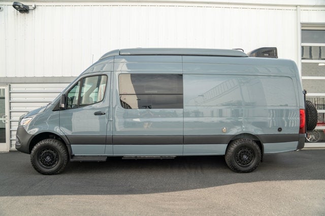 2021 Mercedes-Benz Sprinter Cargo Van 2500 High Roof V6 170" 4WD