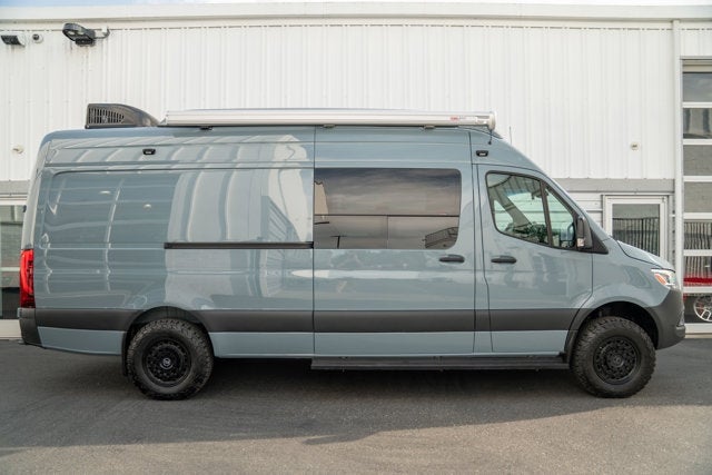 2021 Mercedes-Benz Sprinter Cargo Van 2500 High Roof V6 170" 4WD