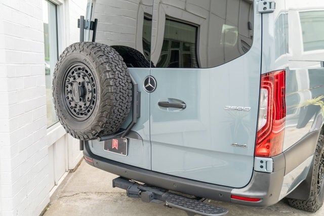 2021 Mercedes-Benz Sprinter Cargo Van 2500 High Roof V6 170" 4WD