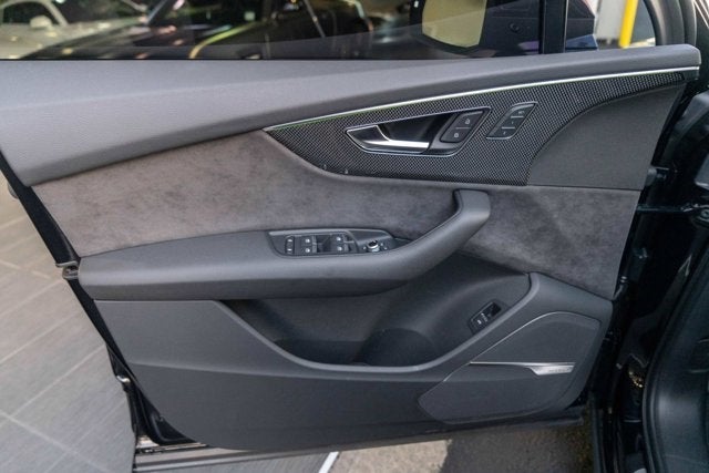 2020 Audi SQ7 Premium Plus