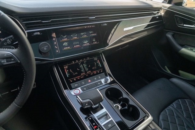 2020 Audi SQ7 Premium Plus