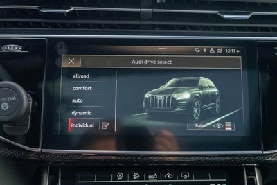 2020 Audi SQ7 Premium Plus