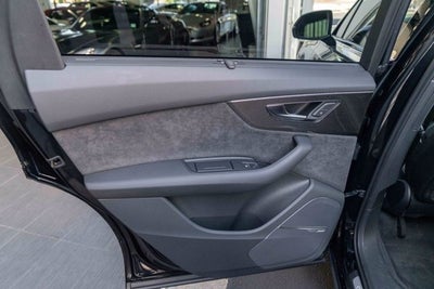 2020 Audi SQ7 Premium Plus