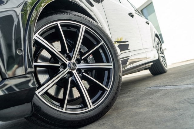 2020 Audi SQ7 Premium Plus