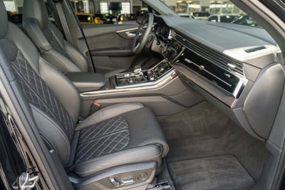 2020 Audi SQ7 Premium Plus