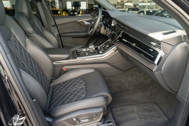2020 Audi SQ7 Premium Plus