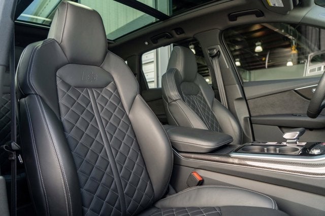 2020 Audi SQ7 Premium Plus
